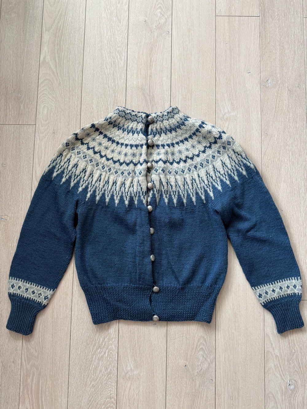 Norwegian Hand Knit William Schmidt Oslo Icicle Jacquard Cardigan in Blue 1950s